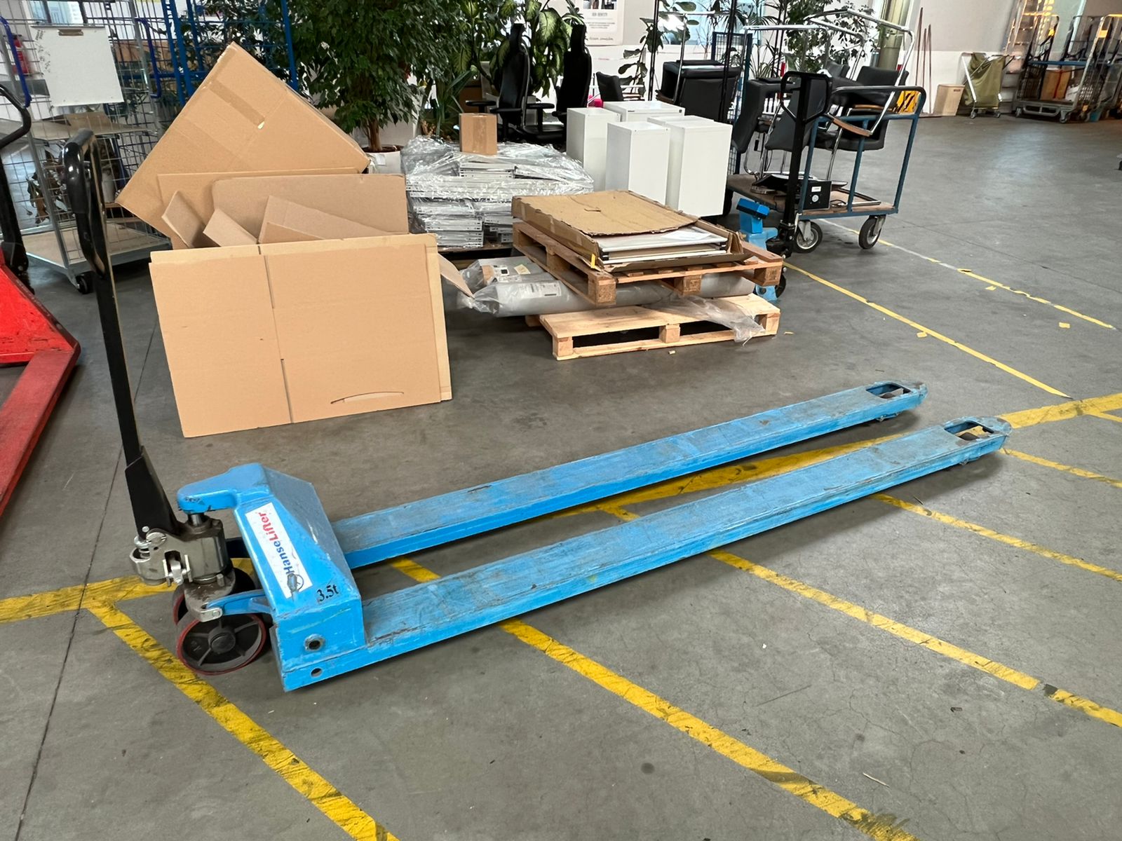 Orsay GmbH - Electric 3-Wheel Forklift, Electric High-lift Ride-on ...